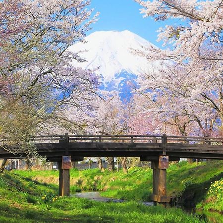 Hatago Sakuraya Яманакако Екстериор снимка