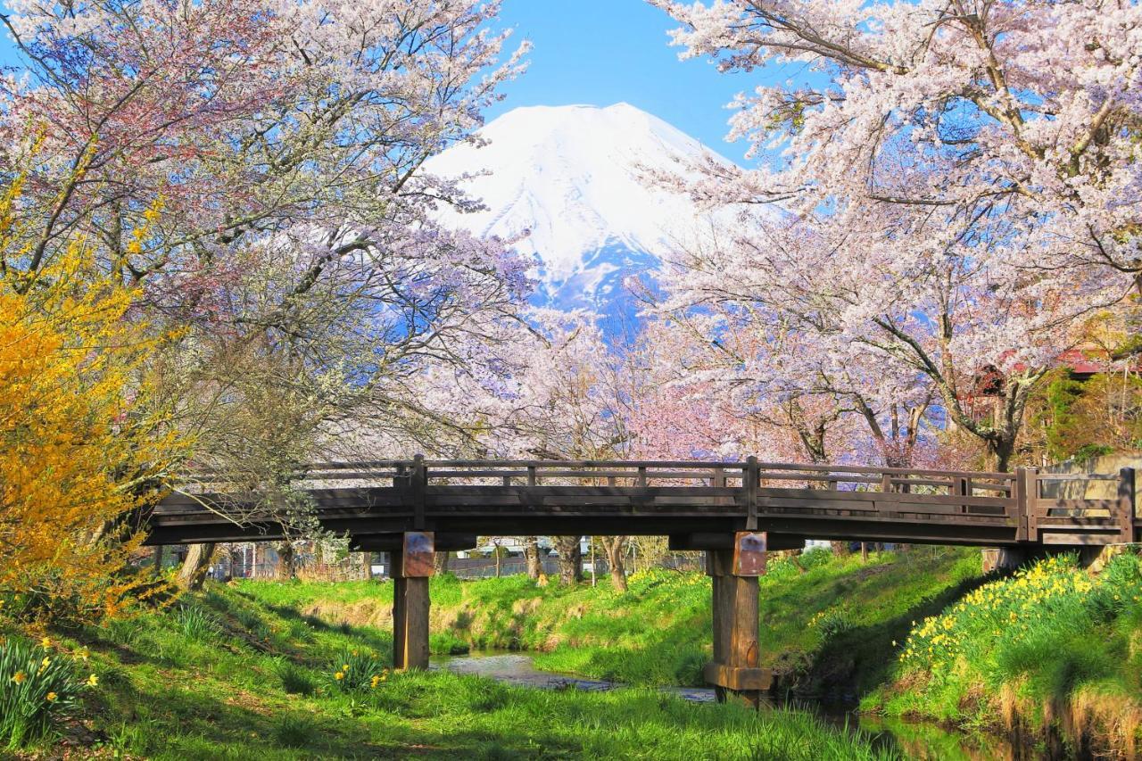 Hatago Sakuraya Яманакако Екстериор снимка